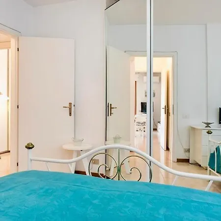 S273 - Sirolo, Comodo Trilocale Con Aria Condizionata Apartmán *